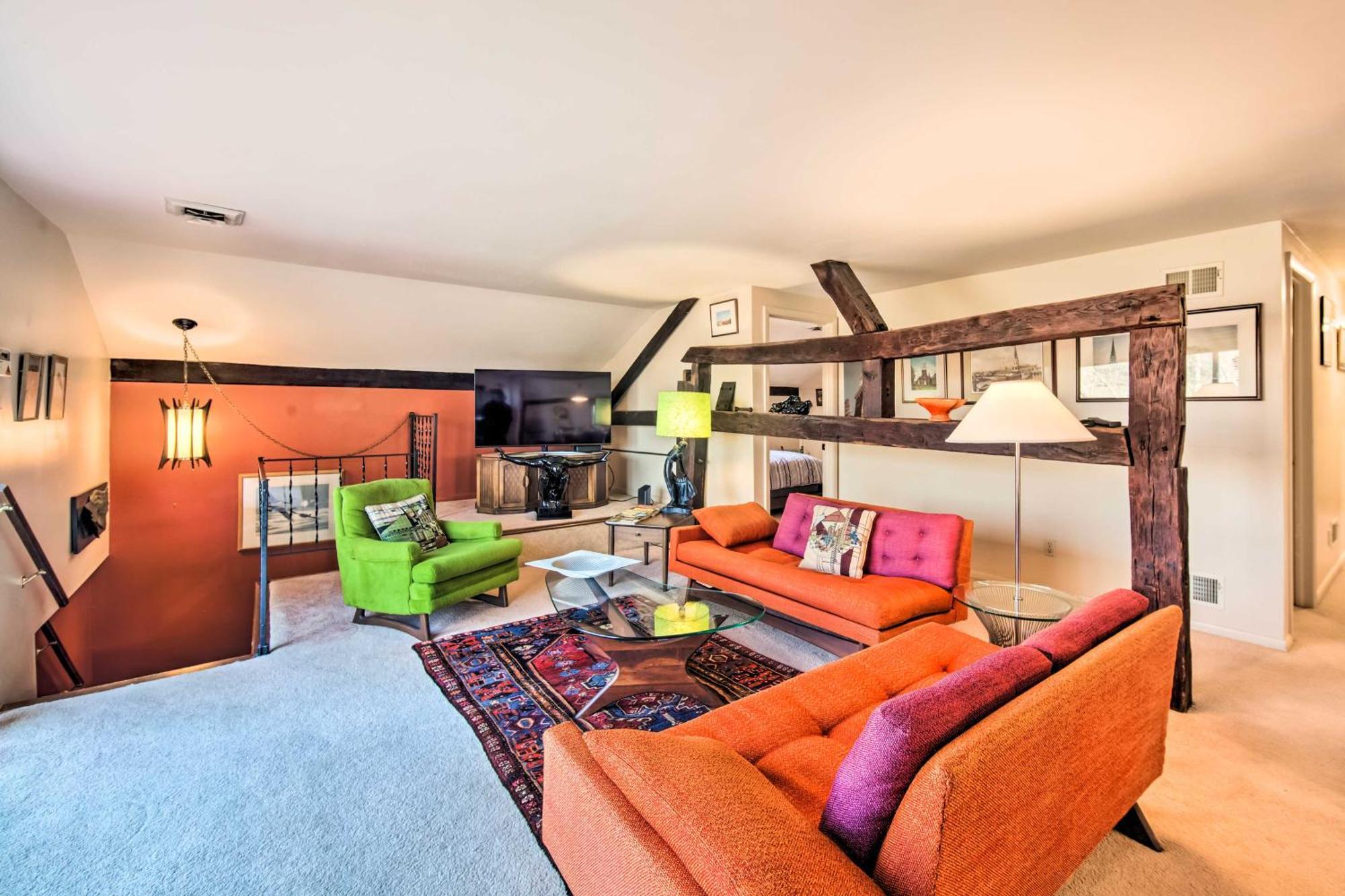 Runningwater Apartment In Lancaster With Deck Bagian luar foto