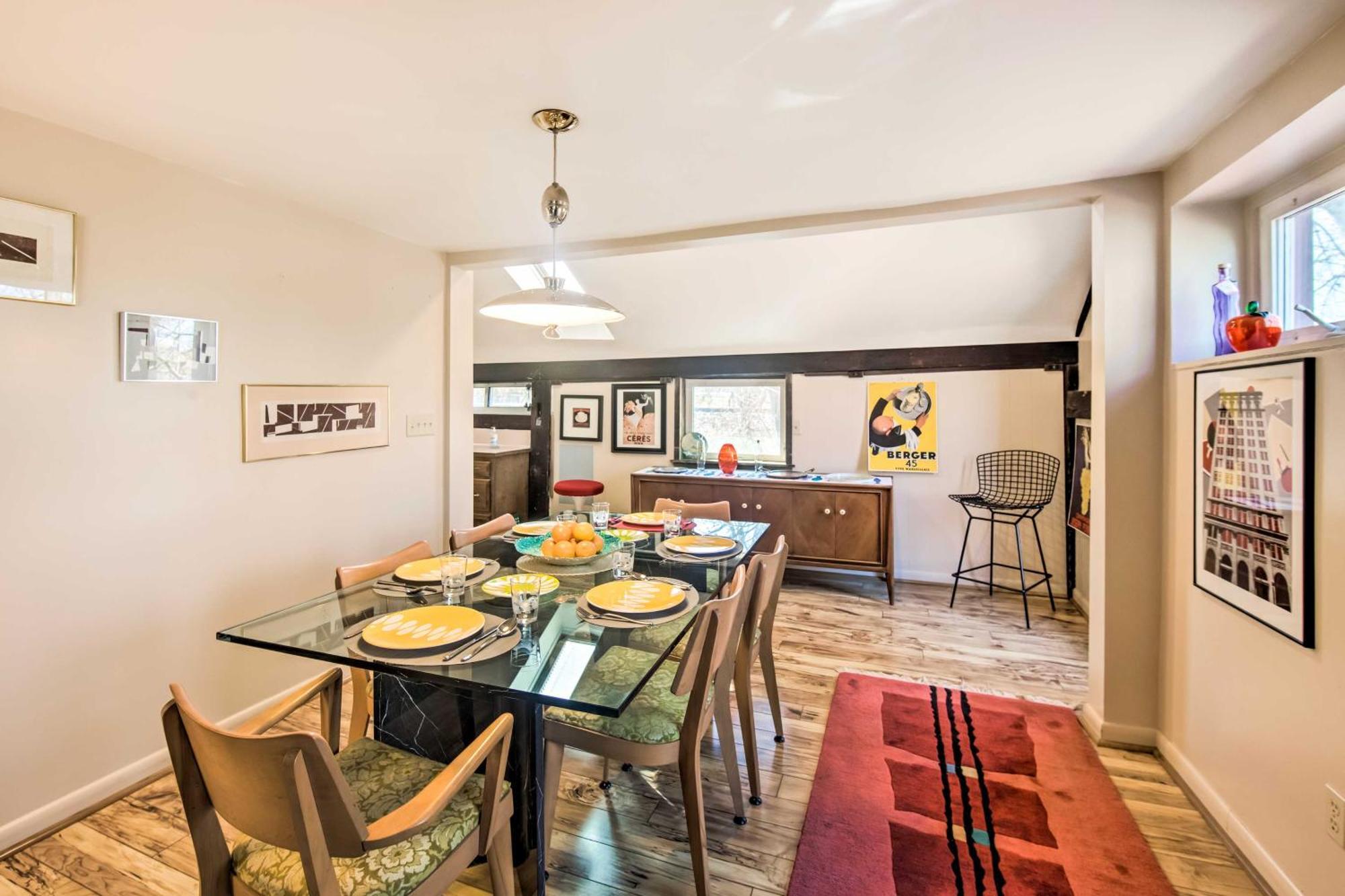 Runningwater Apartment In Lancaster With Deck Bagian luar foto
